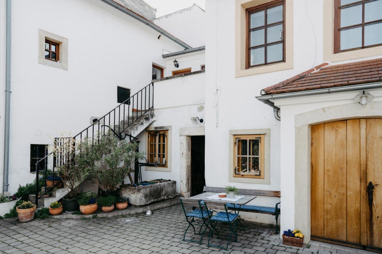 Wohnatelier Im Bioweingut Apartment Rust Exterior photo